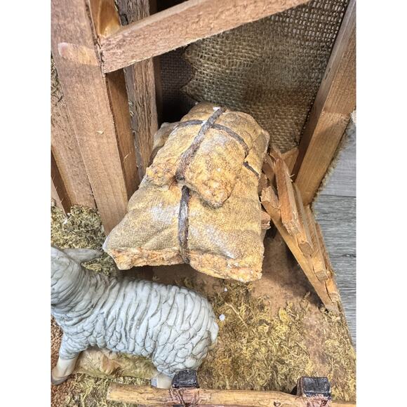 GRANDEUR NOEL 14 pc Porcelain NATIVITY ACCESSORIES SET & WOOD CRECHE Christmas - Picture 9 of 16